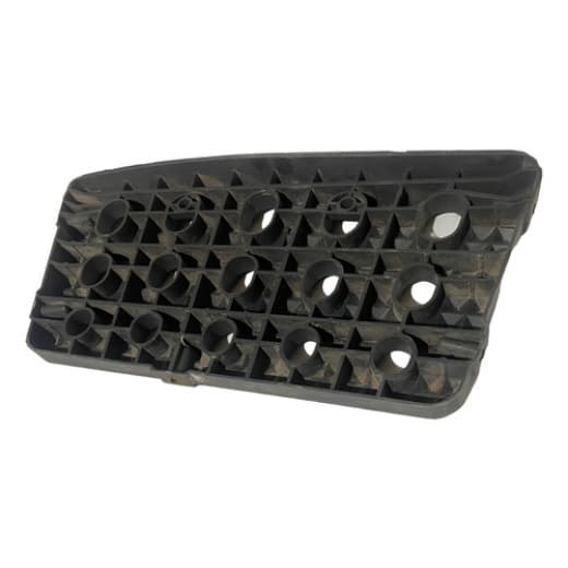 004999 Pisante Superior do Estribo Iveco Tector/Cursor L/D