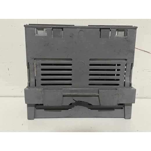 005009 Acabamento Moldura Suporte Para Radio Mercedes Benz
