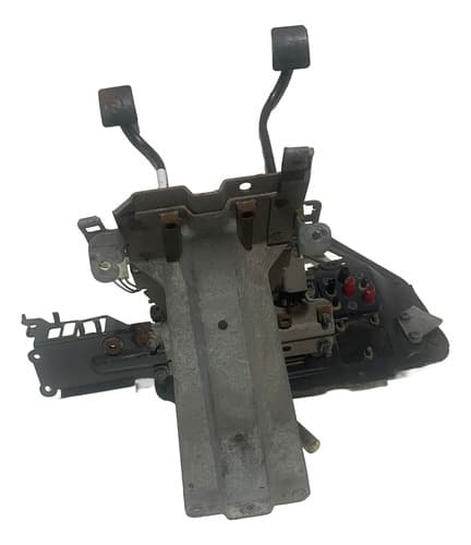 004764 Chapa Com Pedalera Scania