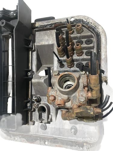 004720 Pedaleira Volvo Fh 2011 Com Detalhe