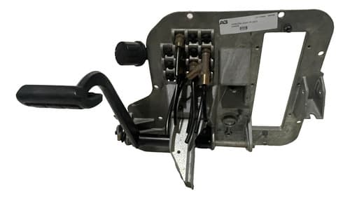 004718 Pedaleira Volvo Fh 2011 8189958 Com Detalhe