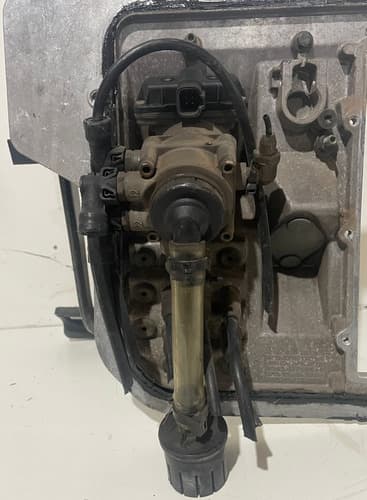 004718 Pedaleira Volvo Fh 2011 8189958 Com Detalhe