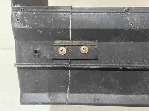 004629 Acabamento Caixa Do Ar Scania Serie 4 Com Detalhe