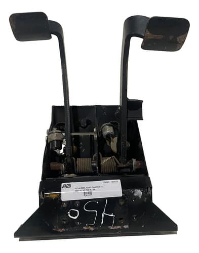 004732 Pedaleira Ford Cargo 816 2014 Xc45 7n546 -bb