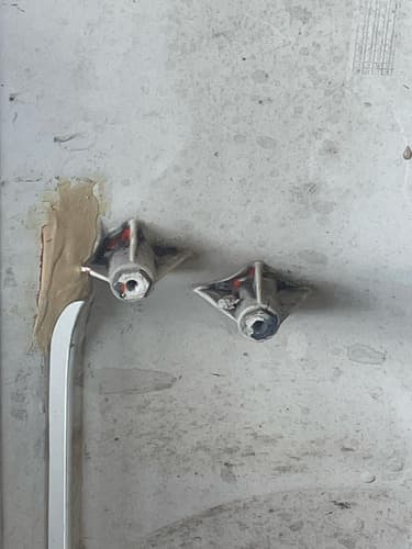 004583 Defletor Grade Scania S5 (buchecha) Com Detalhe