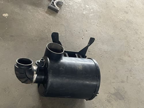 005198 Carcaça Filtro De Ar Accelo Mercedes Benz Sem Tampa