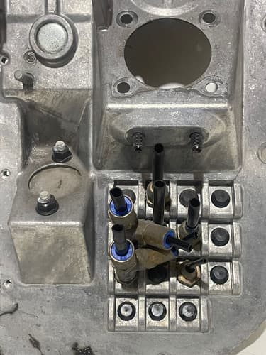 004718 Pedaleira Volvo Fh 2011 8189958 Com Detalhe