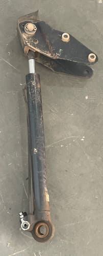 005448 Pistao De Bascular Cabine Volvo Vm Com Suporte