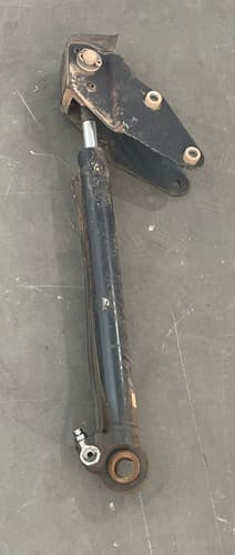 005448 Pistao De Bascular Cabine Volvo Vm Com Suporte