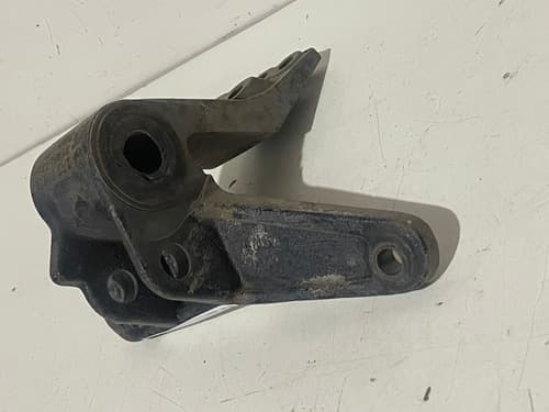 005468 Suporte Coxim Cabine L.e Vw Constellation