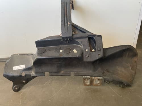 005458 Suporte Paralama Cabine Scania 124