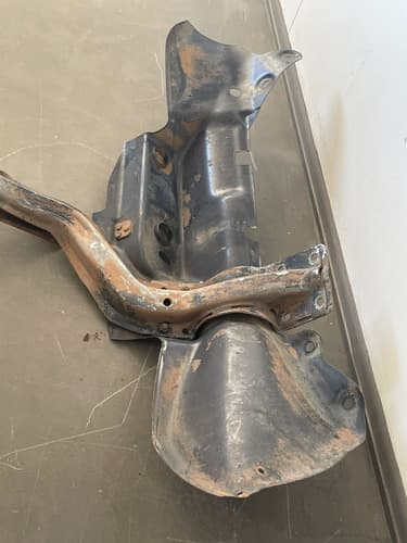 005458 Suporte Paralama Cabine Scania 124