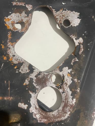 004762 Chapa Pedaleria Scania