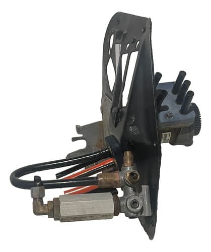 004766 Pedaleira Scania