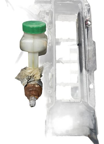 004718 Pedaleira Volvo Fh 2011 8189958 Com Detalhe