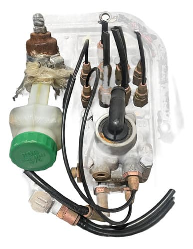 004718 Pedaleira Volvo Fh 2011 8189958 Com Detalhe