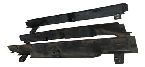 003966 Conjuto Acabamento Inferior Externo Do Parabrisa