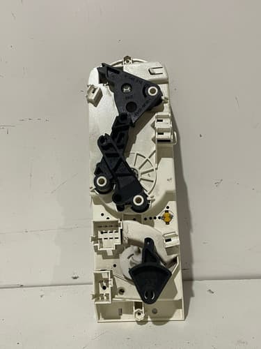 005741 Comando De Ar Mercedes Benz Atego A004460728
