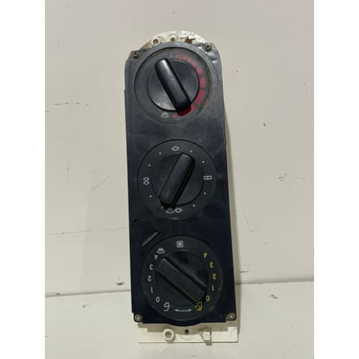 005741 Comando De Ar Mercedes Benz Atego A004460728