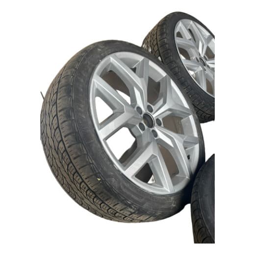 Jogo de Rodas Aro 22 com Pneus - Amarok
