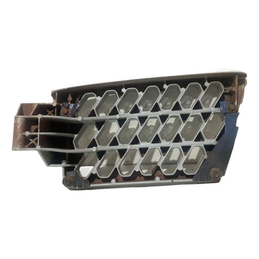 005708 Estribo Inferior Volvo FH New
