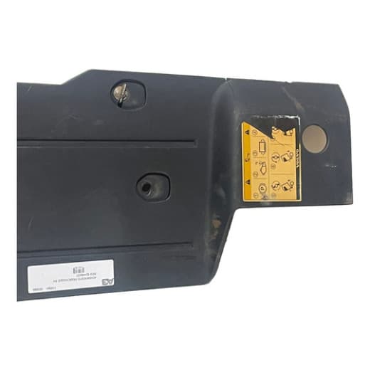 005686 Acabamento de Parachoque Volvo FH New com Detalhe - 82448657