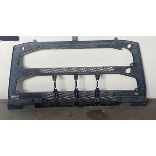 005684 Acabamento Interno Grade Frontal Volvo Fh New
