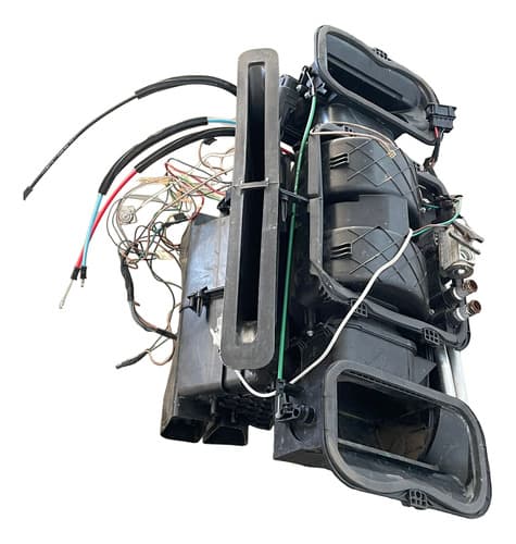 005666 Caixa De Ar Condicionado Vw Constellation Com Detalhe