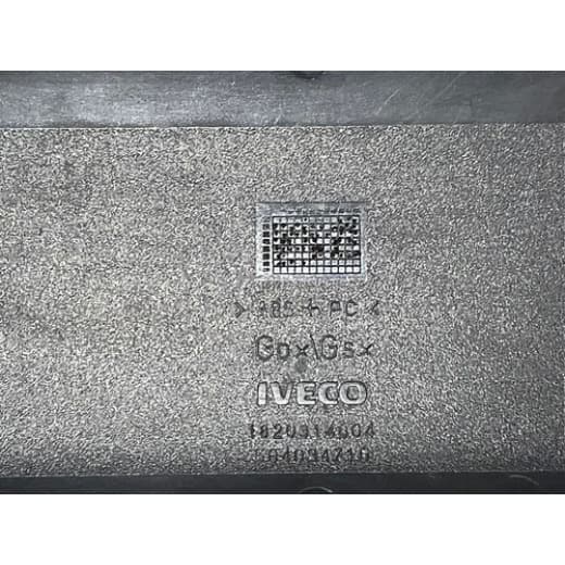 005650 Porta Luva Iveco Tector Com Detalhe