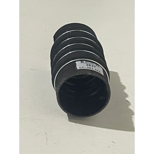 005607 Mangueira Intercooler VW Constellation Euro5