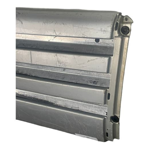 005572 Grade Frontal VW Delivery 8150 Recuperada