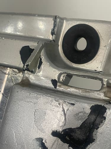 005572 Grade Frontal Vw Delivery Recuperada 8150 Recuperada