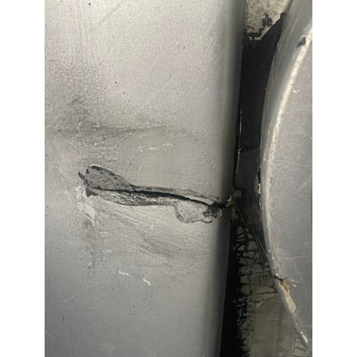 005572 Grade Frontal VW Delivery 8150 Recuperada