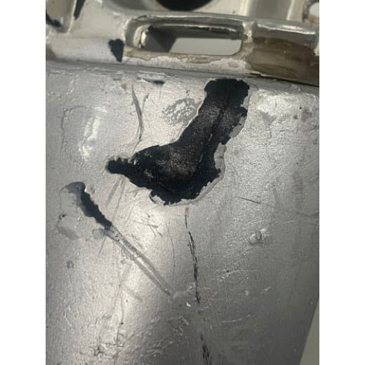 005572 Grade Frontal VW Delivery 8150 Recuperada