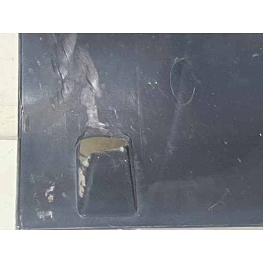 005810 Defletor Coluna MB Interno L/D Axor A944840122