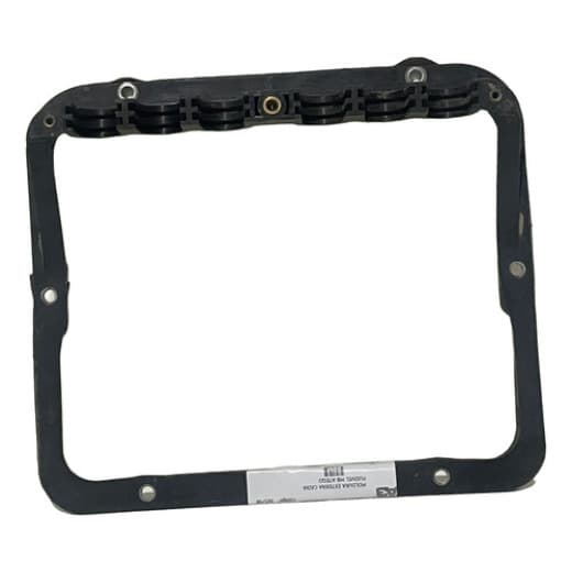 005798 Moldura Externa Caixa de Fusível MB Atego/Axor/Actros