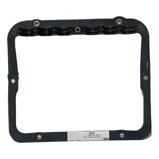 005798 Moldura Externa Caixa de Fusível MB Atego/Axor/Actros