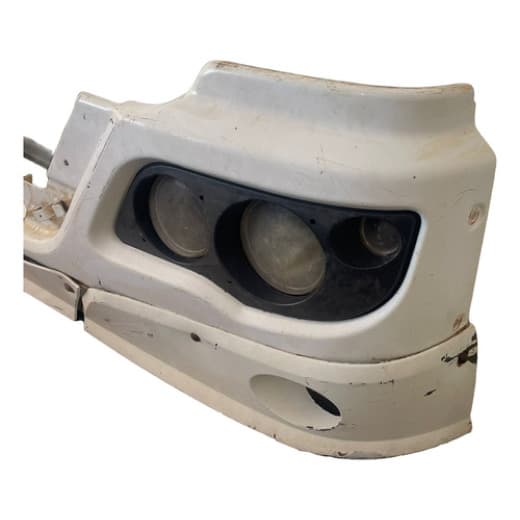 005661 Parachoque Mercedes-Benz Atego Original Usado