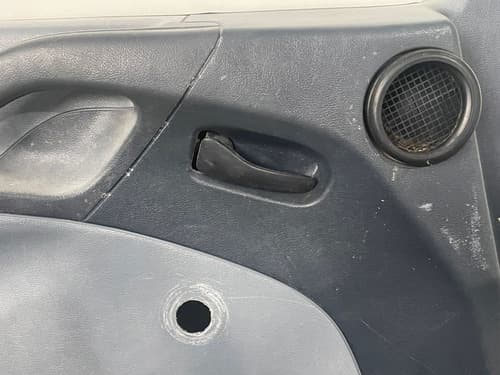 Forro De Porta Mercedes Benz Atego L/d A9737200270