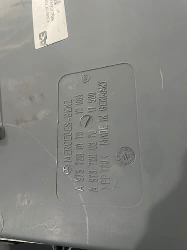 Forro De Porta Mercedes Benz Atego L/d A9737200270