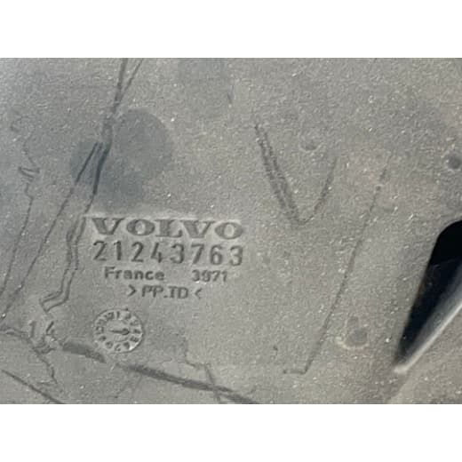 004878 Duto Tubo Entrada Filtro Ar Volvo FH FM
