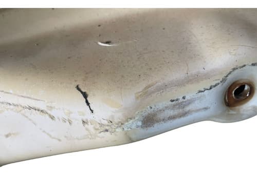 005528 Coluna Do Defletor Externo L/d Volvo Fh D12 Fibra