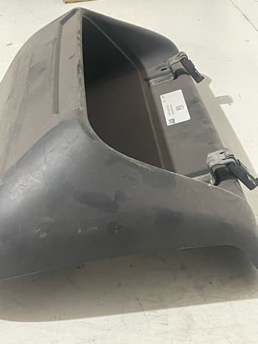 002392 Porta Luvas Iveco Stralis Com Detalhe 1820314001