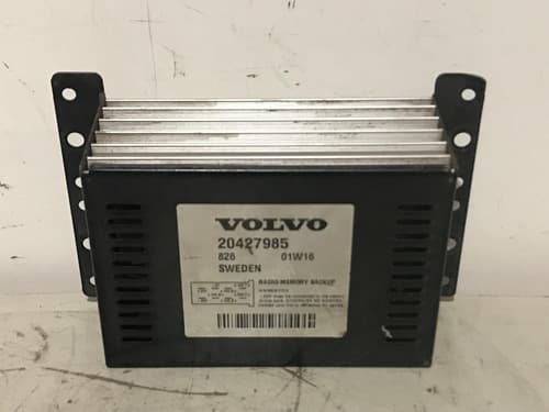 003658módulo Volvo Com Suporte Radio Memory Bachup