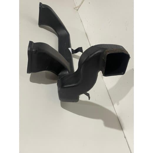 004004 Duto De Ar Ventilação MB 9438300044