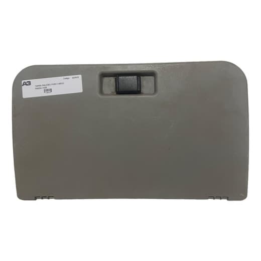003929 - Tampa do Maleiro Ford Cargo Panda 2428 - 81A6B06072-B