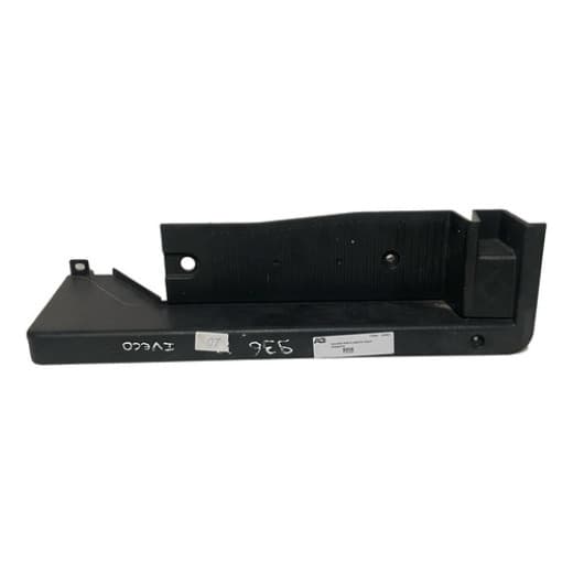004061 Soleira Porta Direito Iveco 504093070