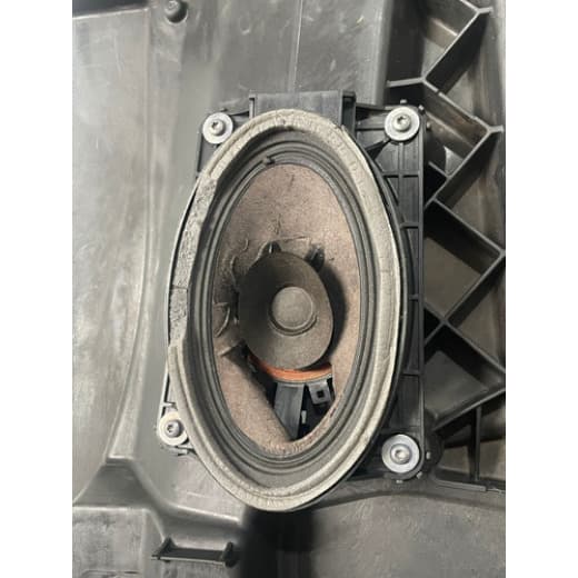 005181 Chapa da Porta Máquina de Vidro MAN TGX L/E