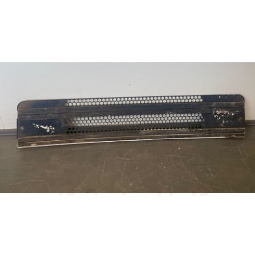 005476 Grade Frontal Inferior Scania PTR P94 P114 P124 S4
