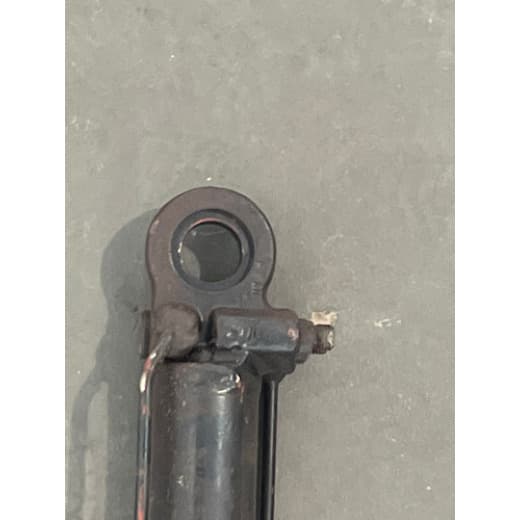 005454 Pistao De Bascular A Cabine Ford Cargo Panda